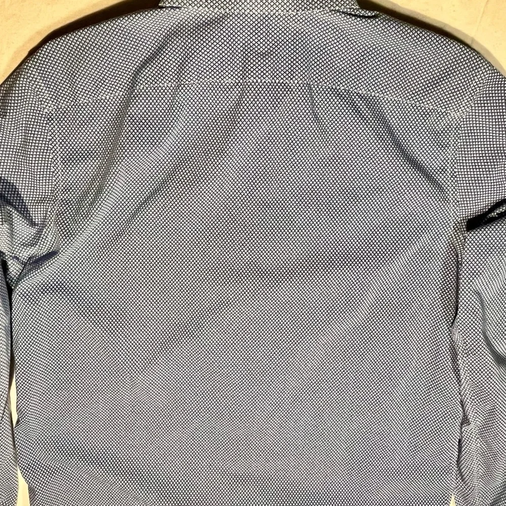 Banana Republic Blue Patterned Button Down Shirt Size L